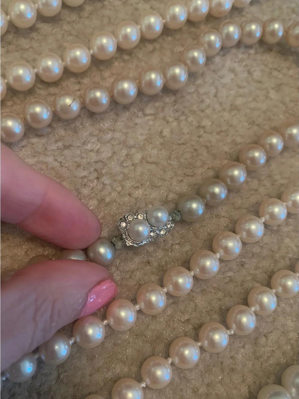 Lot of 7 Vintage Faux Pearl Beaded Necklaces Costume Jewelry Classic Timeless